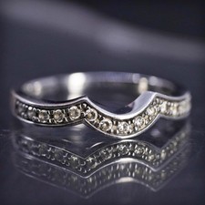 Size 7, vintage sterling silver 925 stackable band ring with cluster cz