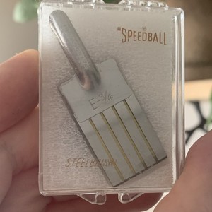 Speedball Steel Brush Calligraphy Tool Size E 3/4 in Case