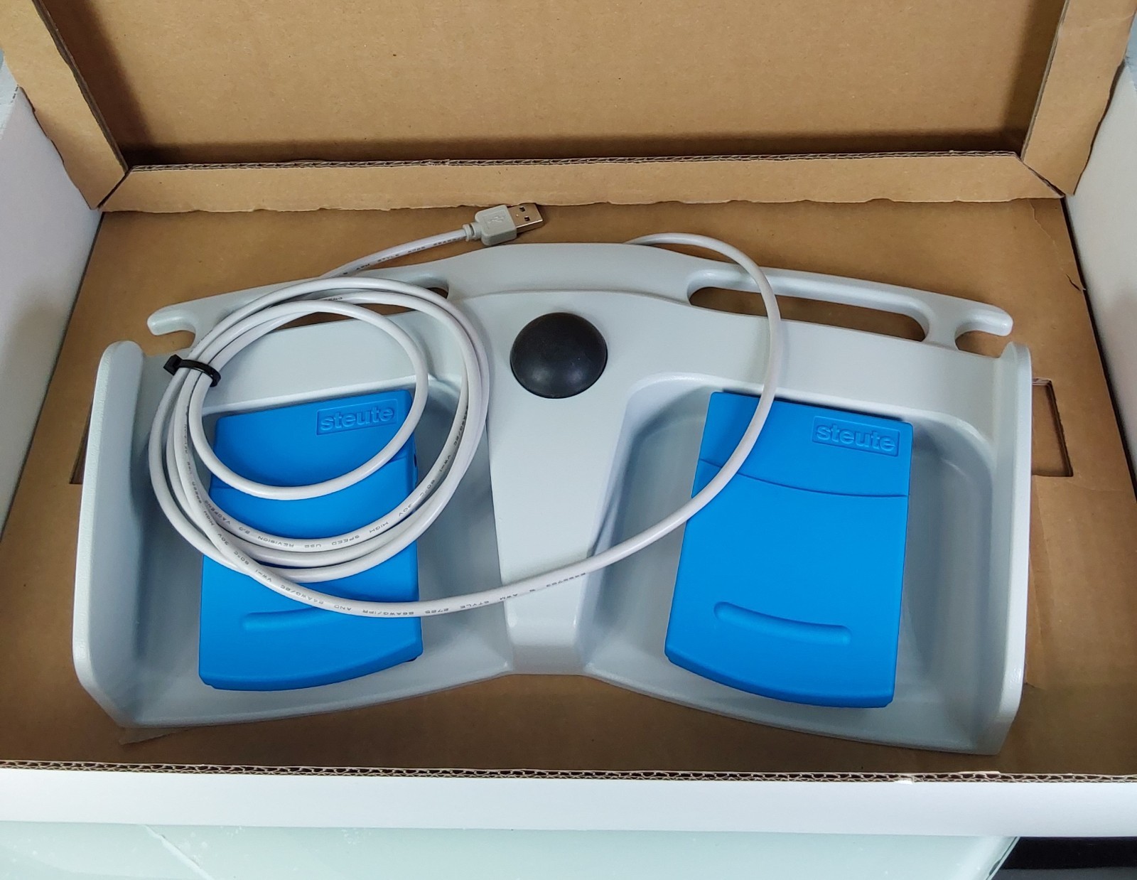 .Steute MKF 2 1S/1S-MED USB GP26 Foot Switch (NOB)