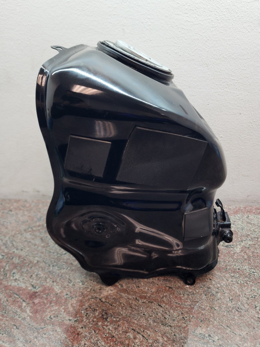 CBR600rr pc37ブラック ラウンドタンク ホンダ CBR600RR C-ABS 逆輸入車 2013年式 PC37の諸元・スペック情報