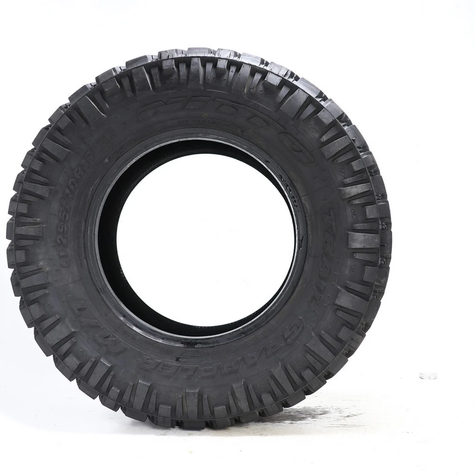 Used LT 295/70R17 Nitto Trail Grappler M/T 121/118P - 15/32 - Image 4 of 4