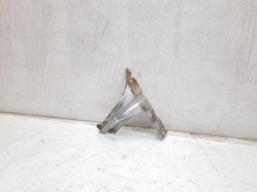 VW TOURAN 1T1, 1T2 Kotflügelhalter vorne rechts 1T0821133 1.90 Diesel 31452964