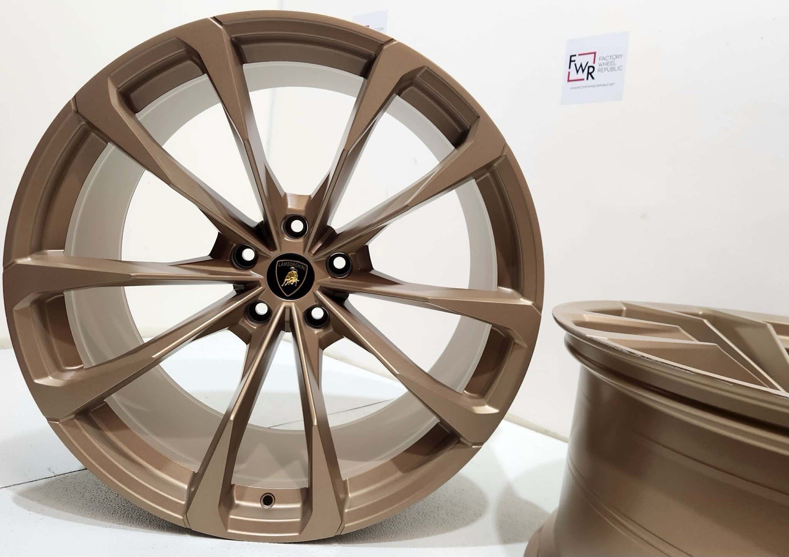 23" LAMBORGHINI URUS Factory OEM AUTHENTIC BRONZE WHEELS RIMS rims 23 inch