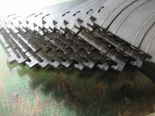 Aurora AFX HO Scale Track 12 #2519 9'' Radius Curve  all have 1 bad tab