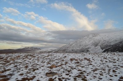 Foto 12x8 Cairn Diebidale, Schottland Diebidale Lodge Blick von A' Chi c2017