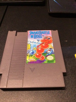 Snake Rattle  N  Roll (Rare, 1990) - NES Nintendo Game Cartridge