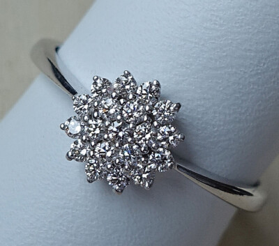 Feuerwerk Brillanten aus 375 9kt Gold Ring mit Brillant Diamant Diamond   8554