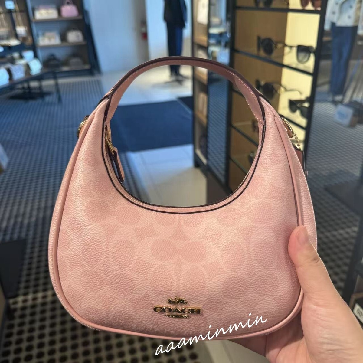 【COACH】Carmen Mini Crossbody Bag In Signature Canvas Coach Carmen Mini Crossbody Bag In Signature Canvas