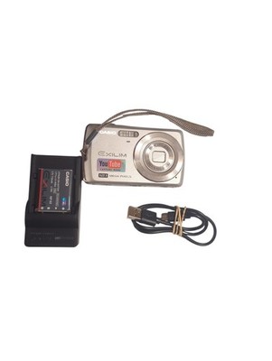 Casio Exilim EX-Z35 12.1MP Silver Digital Camera 2 Batteries, Charger Works