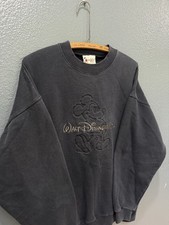 Vintage 90  s Walt Disney World Embossed Sweatshirt XL Men  s