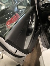 HYUNDAI I30 PD MK3 INTERIOR DOOR CARD PANEL LEFT FRONT 2018