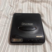 SONY DISCMAN D-11 PERSONAL/PORTABLE CD   NOT TESTED  