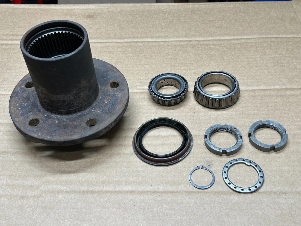 1980-1993 Dodge W-150 - 4x4 Dana 44 Front Wheel Hub 5 Lug 5 x 5.5 Bolt Pattern - Image 3 of 4