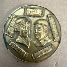 Vintage Mars Candy Company Desktop Solid Bronze Medallion Paperweight Award 1983
