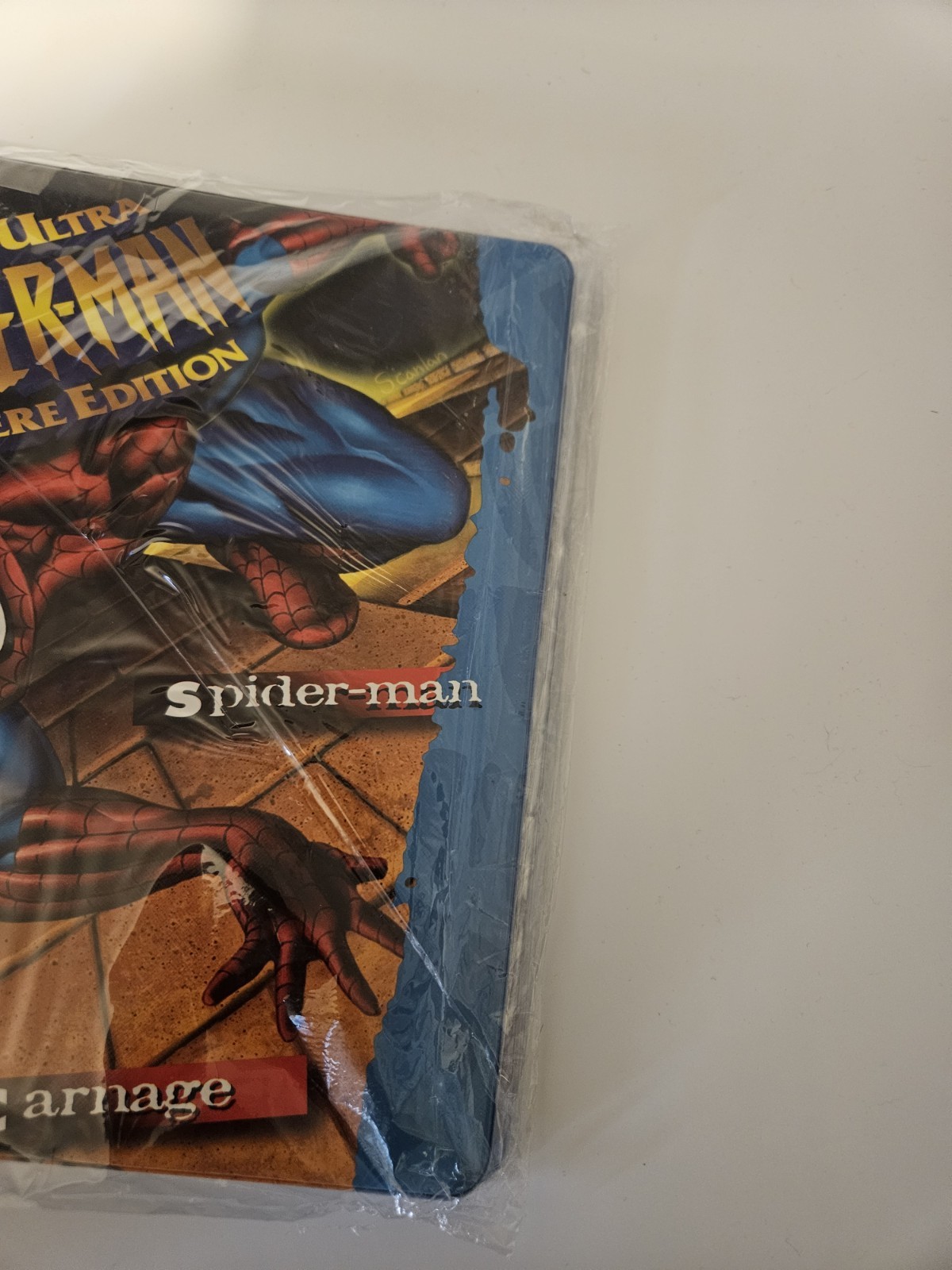 1995 Fleer Ultra Spider-Man Premiere Edition Card Binder W/ Poster & Card Pages 