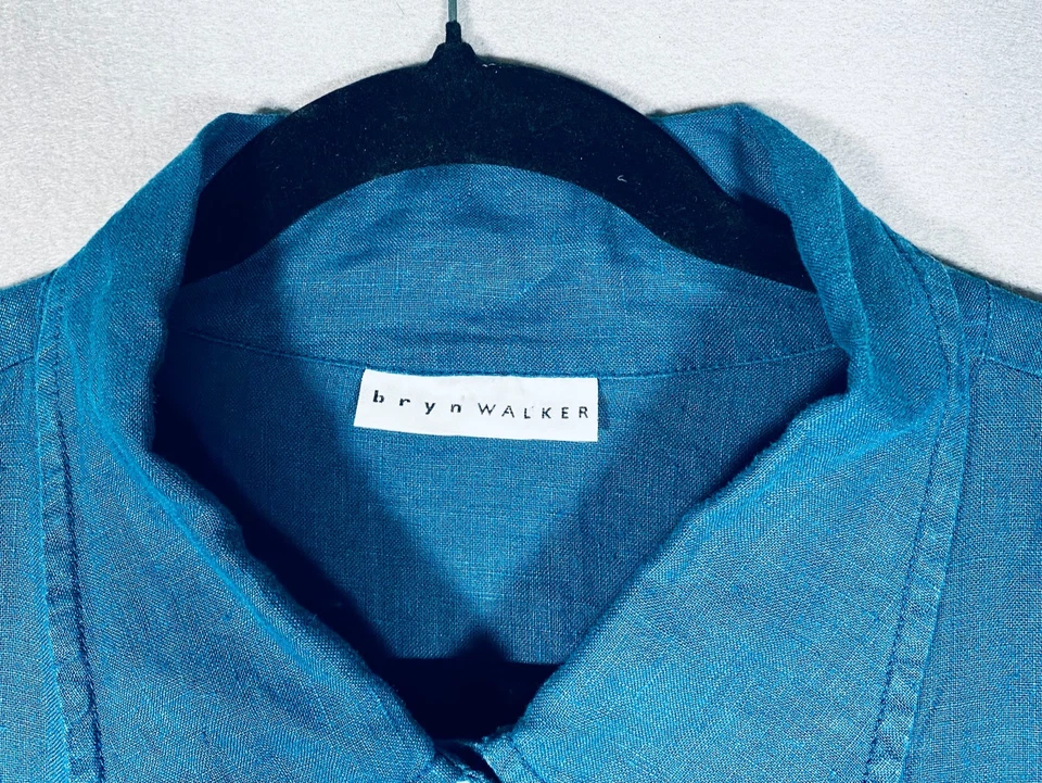 Blusa Bryn Walker de lino para mujer S azul verdoso con botones sostenible Foto 4 de 4