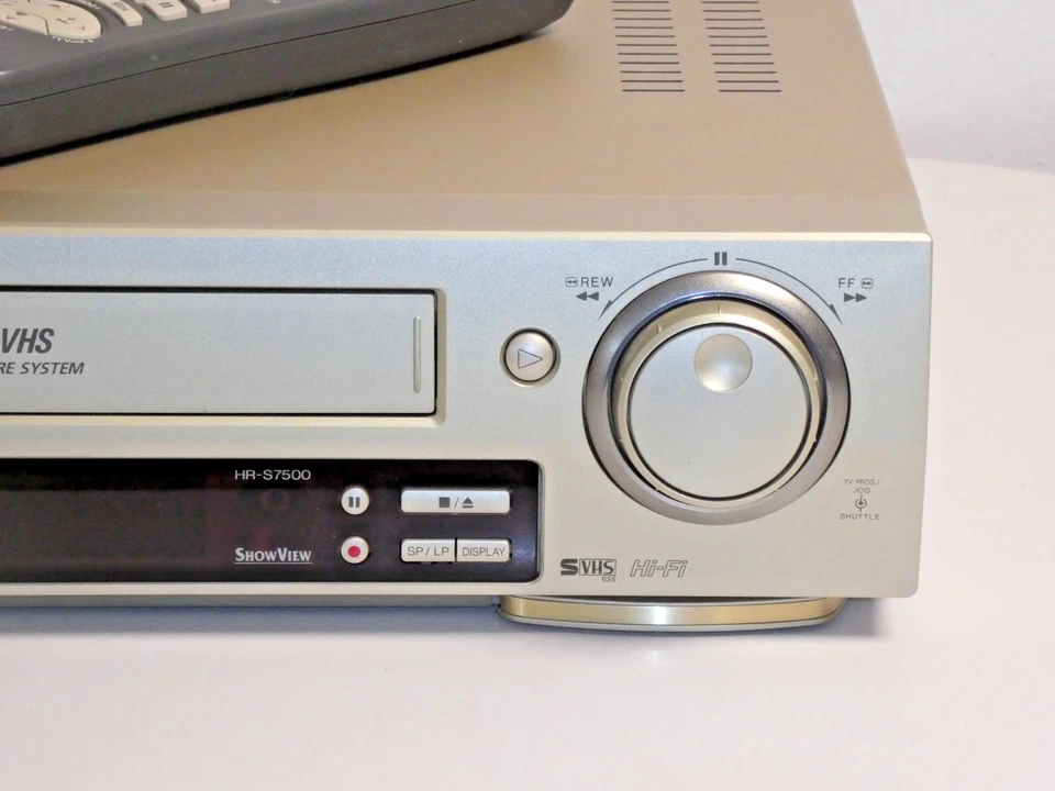 JVC HR-S7500 High-End S-VHS Videorecorder inkl. FB, 2 Jahre Garantie - Bild 4 von 4