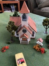 Woodland Scenics BR5041 Built and Ready HO Scale Community Church Building