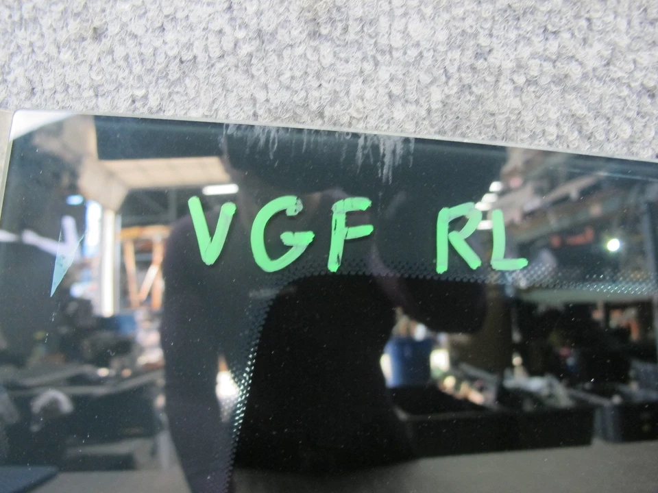 07-09 VW GOLF MK5 R32 GTI КРОЛИКА 2-DR ЗАДНИЙ ЛЕВЫЙ ЧЕТВЕРТЬ СТЕКЛА ОКНА OEM - Изображение 2 из 4