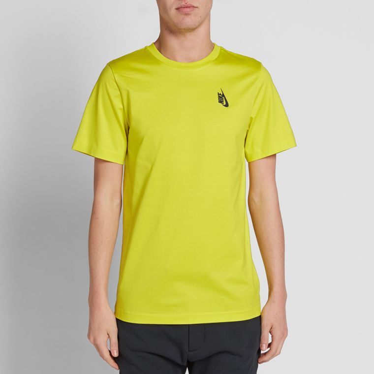 nikelab essentials t shirt