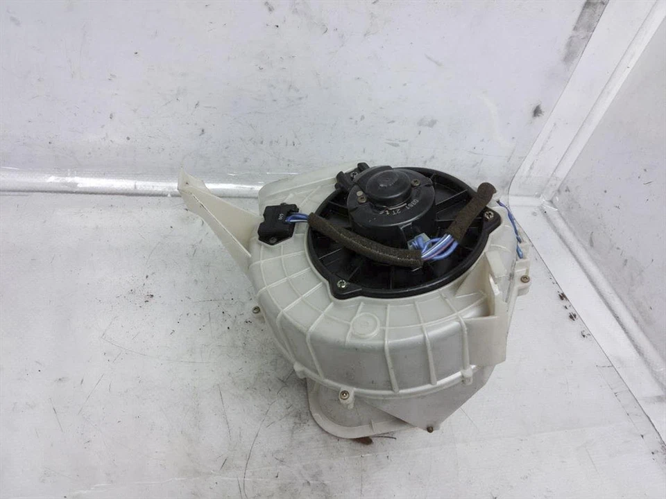 Ventilador de motor soplador calentador Mazda Miata 1994-2005 Nc11-61-140A Foto 4 de 4