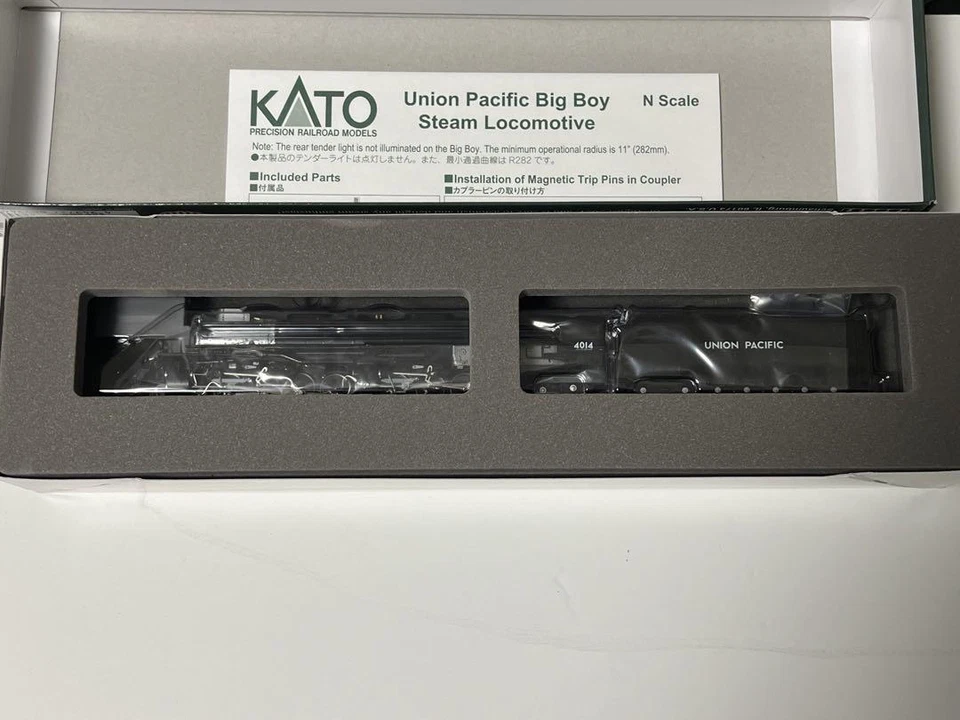 KATO N Gauge 126-4014 Union Pacific Railroad Big Boy #4014 Locomotive Model - image 2 of 4
