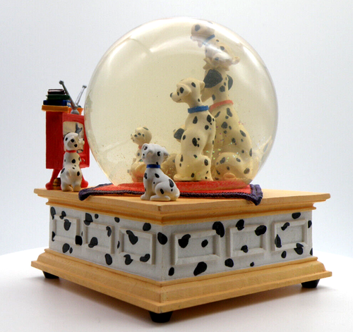 Disney 101 DALMATIENS Watching TV Musical Snow Globe Cruella DeVille Song - Picture 7 of 14