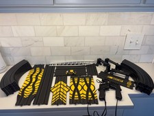 Life-Like Racing NASCAR 500 HO Slot Car Track Set Squeeze Crossover Lot 22 Car