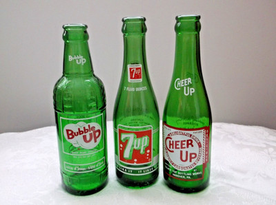 Lot of 3 Vintage ACL Soda bottles, Bubble up, 7 up, Cheer up 2- 7 oz. 1-8 oz.