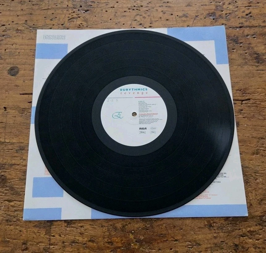LP Eurythmics - Revenge LC 0316 1986 Musica Pop Vinile - Immagine 3 di 4