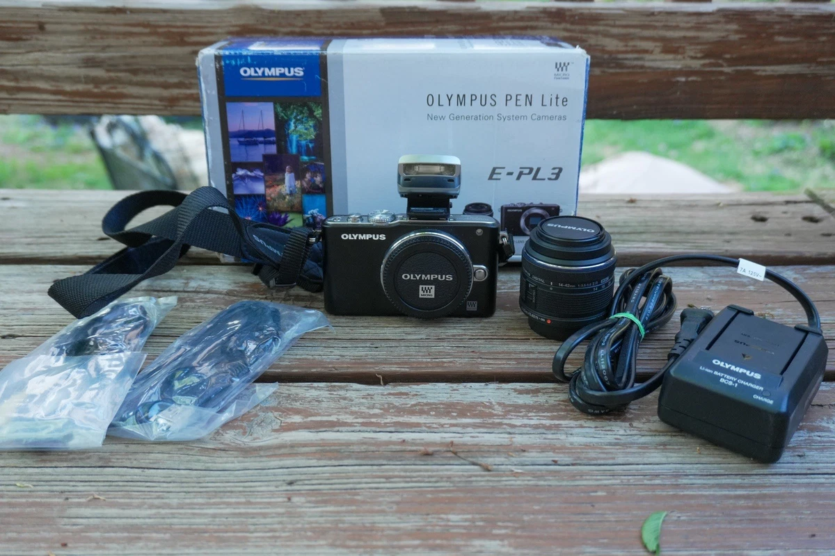 OLYMPUS PEN Lite E-PL3 ブラック Olympus PEN E-PL3 (with 17mm lens - CNET