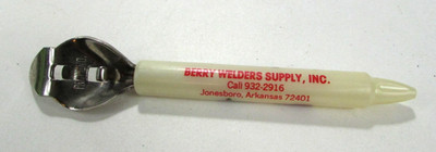 Vtg - Oil Can Bottle Opener ~ 6'' ~ Berry's Welders Supply, Inc ~ Jonesboro Ar