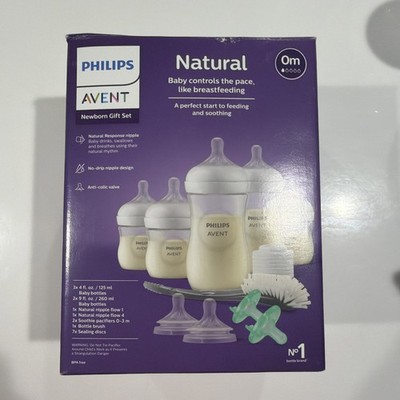 Philips Avent Natural Bottle Gift Set with Natural Response Nipples