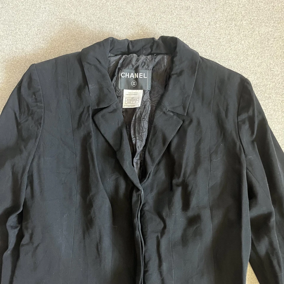Blazer Chanel Mujer 44 EE. UU. 8 Negro Lana Forro Seda Hecho en Francia 01P Clásico  Foto 3 de 4