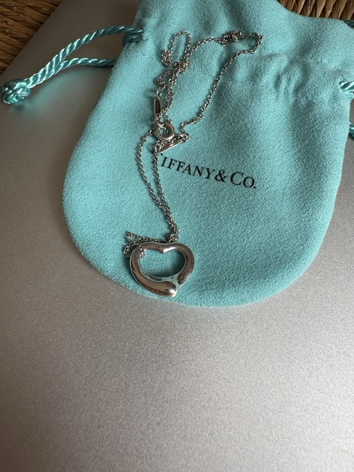 Collana Pendente Heart Tag Tiffany in argento Elsa Peretti - Immagine 3 di 4