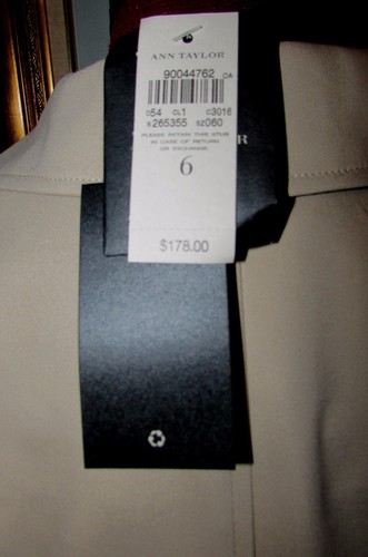 CHAQUETA/BLAZER NUEVA ANN TAYLOR TALLA 6 BEIGE/CAQUI FORRADA 2 BOTONES PRECIO DE VENTA SUGERIDO POR EL FABRICANTE $178 - Imagen 7 de 7