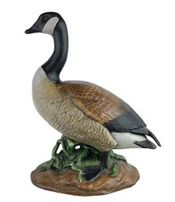 Holland Mold Ceramic Canada Goose Statue Hand Painted Wildlife Figurine 12"