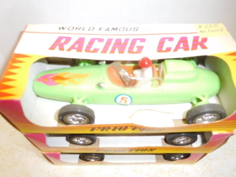 3 coches de carreras Marx Friction vintage nuevos en caja de plástico de Hong Kong años 60-70 Foto 2 de 4