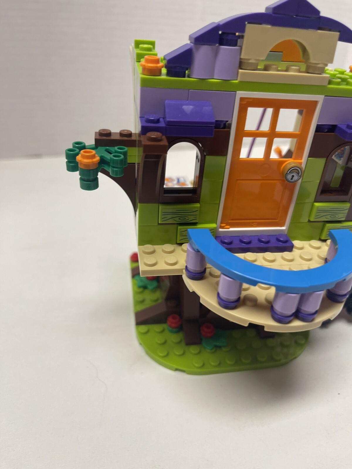 Picture 4 of 11