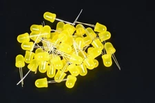 FOGGY 50 YELLOW LED DIODES 10mm YELLOW DIFFUSED LIGHT DIFFUSED A2B11