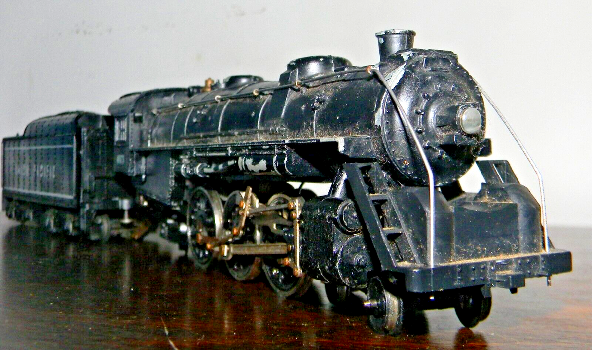 Mantua Light Pacific Class P-2 locomotive ~ UNION PACIFIC ~ RTR