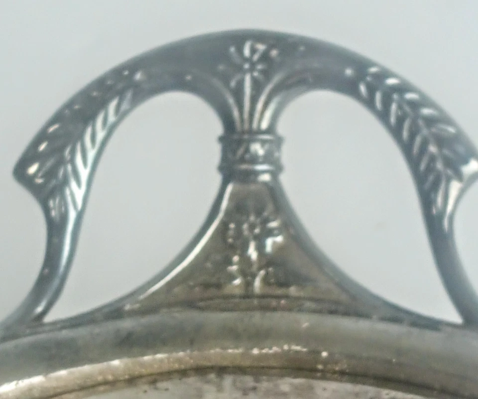 Antiguo plato de mantequilla con cúpula de plata cuádruple Meriden Foto 4 de 4