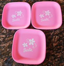Tupperware Kids 3 Pink Barbie Plates, 1502B-1