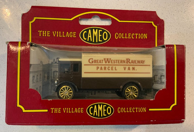 Corgi Cameo Collection ''GWR Parcel Van'' AEC Model Truck No.D753 BNIB Dated 1990