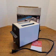 New Vintage PROCTOR-SILEX Toaster 2 Slice Model T644AL Almond USA