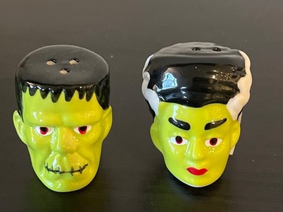 Cracker Barrel FRANKENSTEIN MONSTER Salt & Pepper Mini Shakers Halloween NEW