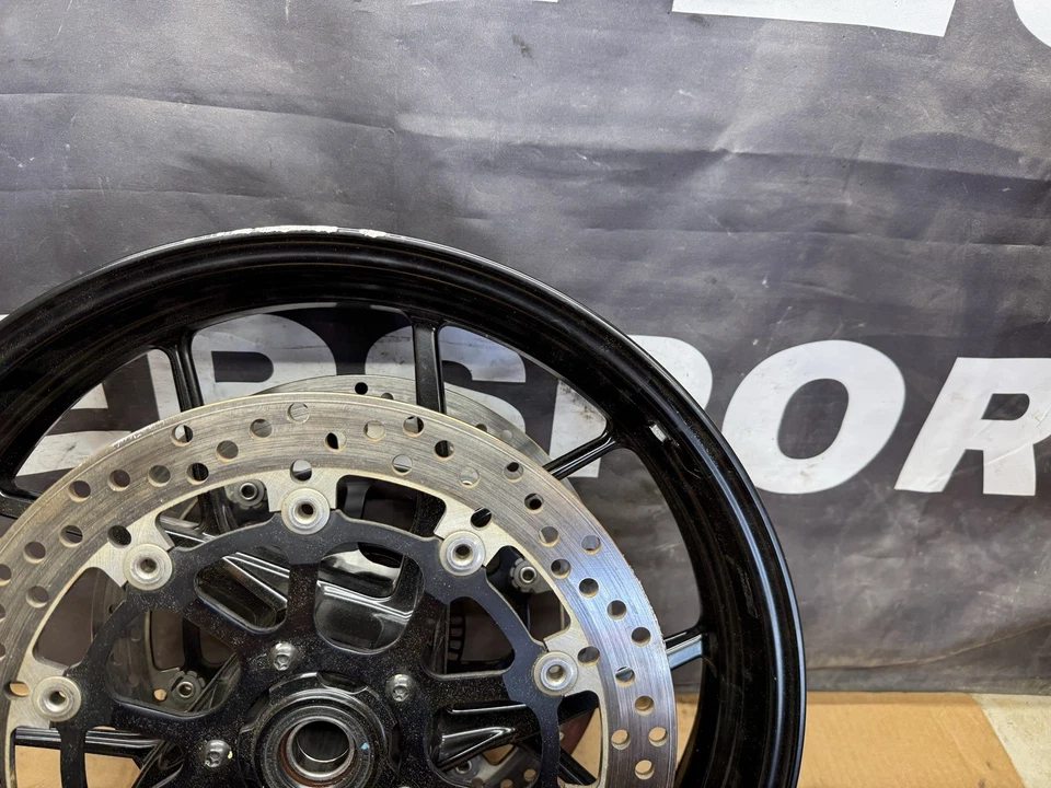 Ducati Panigale V2 2021 20-24 rueda delantera OEM Foto 3 de 4