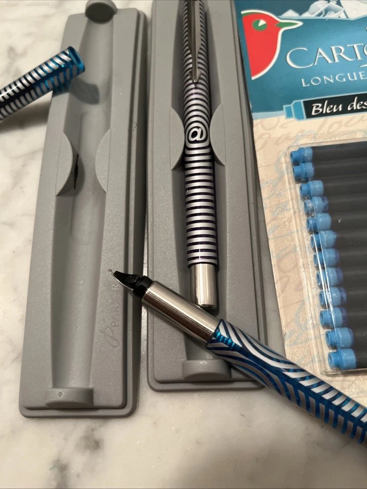 Lote de 2 plumas estilográficas Parker plumas completas con cartuchos de tinta azul reemplazos Foto 4 de 4
