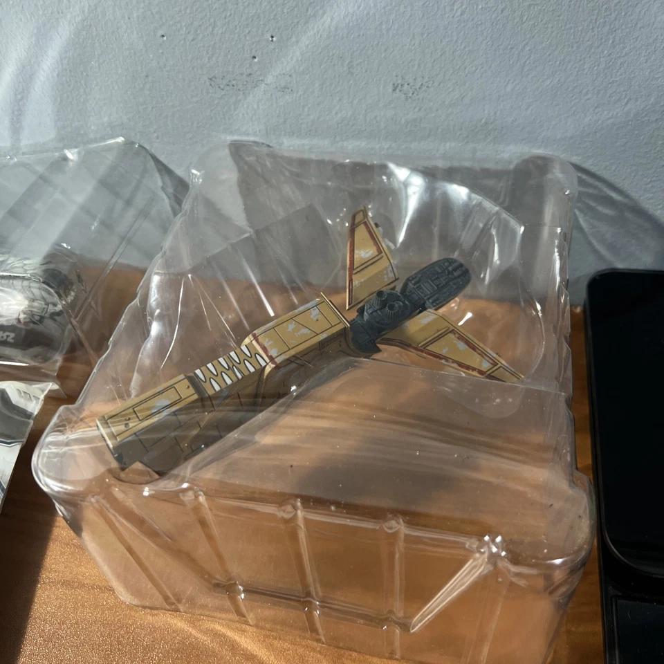 Paquete de expansión STAR WARS X-WING REBEL TRANSPORT con muchos extras dientes de sabuesos Foto 2 de 4