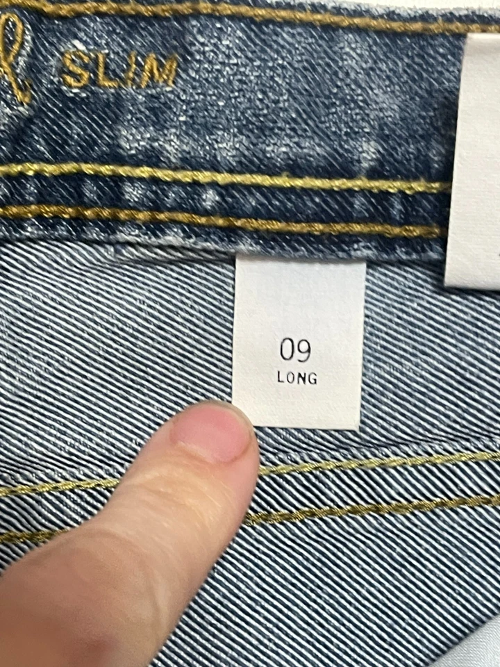 Cruel Girl Jeans, Women's Juniors Size 09 Long, Blue, Denim, Slim, Medium Wash - Image 4 of 4